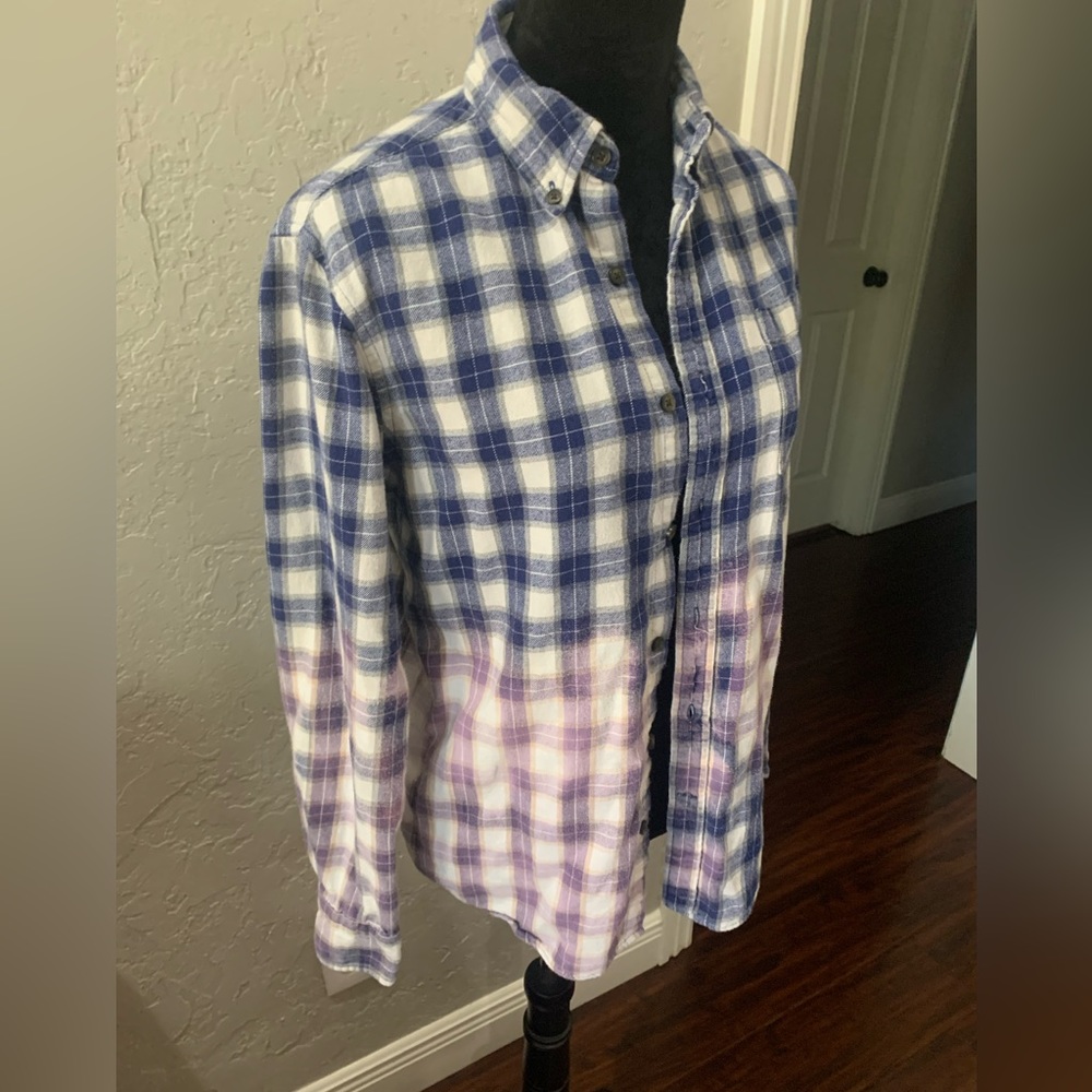 Blue flannel ombré bleached